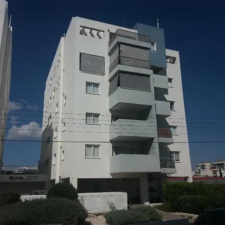 公寓 Alfaro57 *